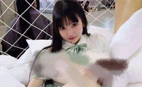 福建小表妹吃瓜事件视频