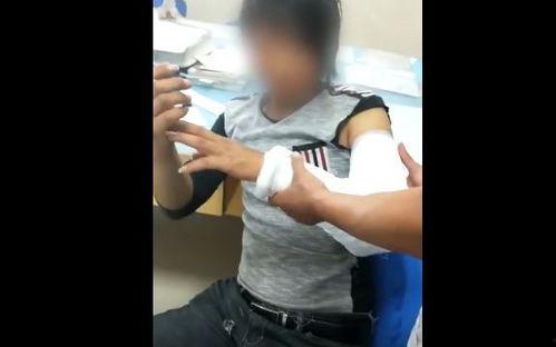 网红吃瓜男生是谁啊视频