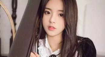 超越妹妹吃瓜微笑视频下载,笑点满满！