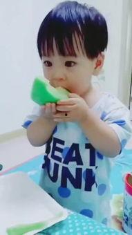 吃哈密瓜的儿歌视频,儿歌视频带你领略瓜果香