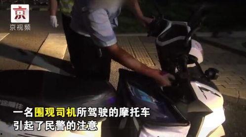 吃瓜群众捡便宜视频,揭秘那些让人惊喜的捡便宜视频