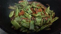 虎皮瓜怎样好炒着吃视频,家常美味一步到位