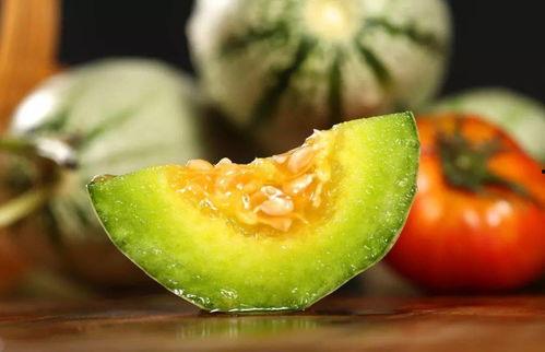 农村人吃羊角蜜瓜视频,羊角蜜瓜的甜蜜诱惑