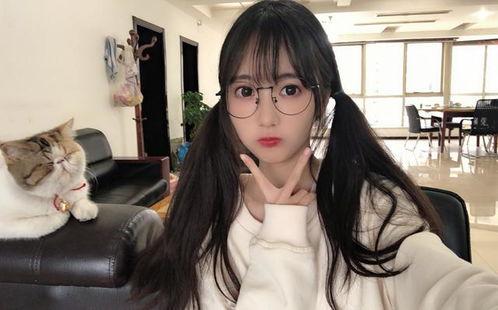 大琳琳吃瓜直播间视频,揭秘娱乐圈幕后故事