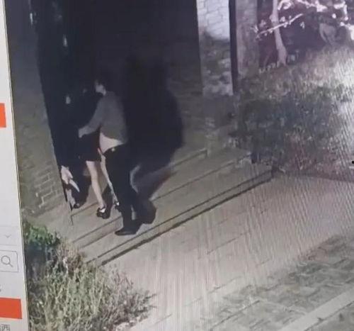 东北情侣吃瓜视频大全