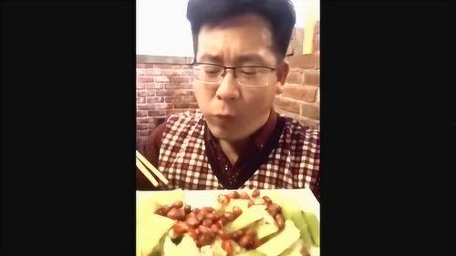 东北情侣吃瓜视频大全