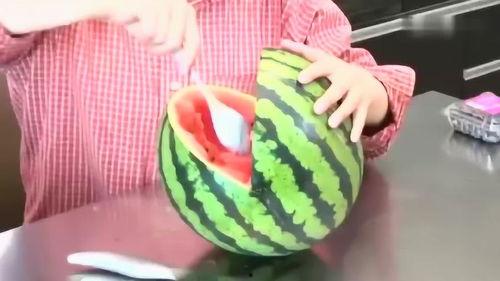 吃瓜的视频怎么做,揭秘吃瓜视频背后的趣味与真相