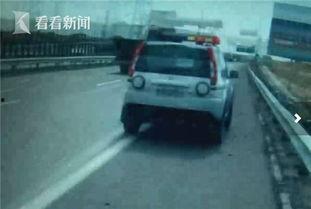 警察抓吃瓜群众视频图片,抓捕现场吃瓜群众瞬间曝光